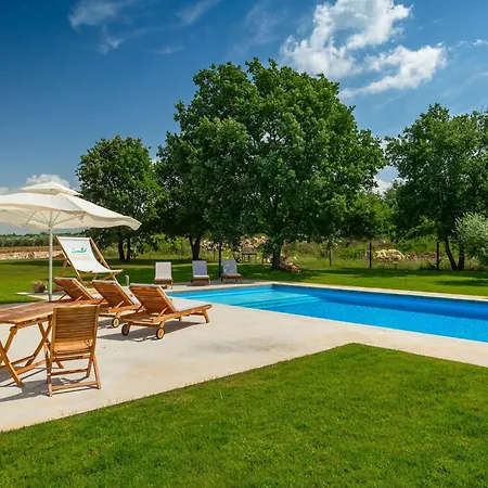 House With A Swimming Pool Tar - Porec - 22774